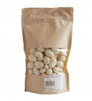 Кешью в белой глазури