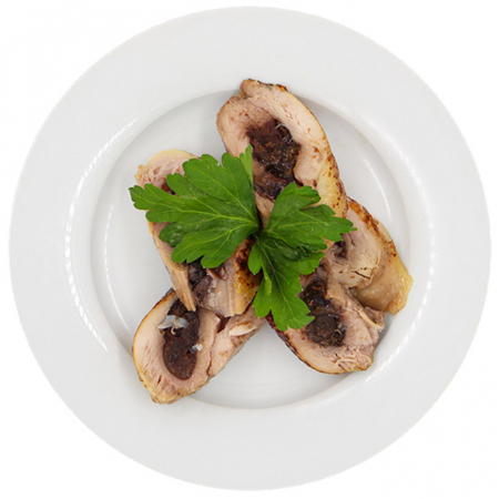 Рулет куриный с черносливом 